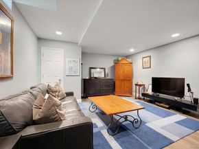 34 Eagle Court, White Plains NY 10605