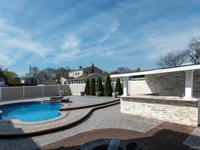 478 Mayflower Avenue, Brentwood NY 11717