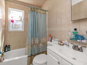 38 5th Street, Valley Stream NY 11581