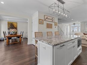 23 Grove Street, Cold Spring Harbor NY 11724