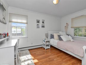 23 Grove Street, Cold Spring Harbor NY 11724