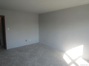 175 Main Avenue 156, Wheatley Heights NY 11798