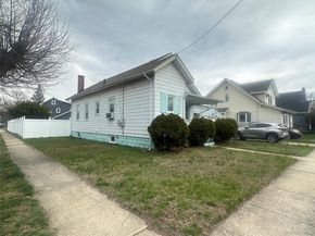 462 Pearl Street, Oceanside NY 11572