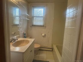 462 Pearl Street, Oceanside NY 11572