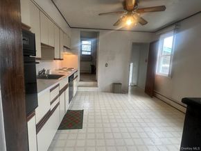 462 Pearl Street, Oceanside NY 11572