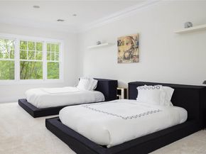 486 Middle Line Highway, Bridgehampton NY 11932
