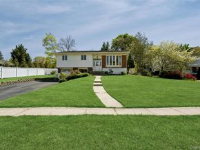 115 Morewood Drive, Smithtown NY 11787