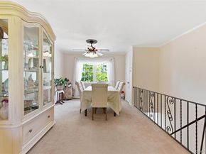 10 Harbour Lane 4B, Oyster Bay NY 11771