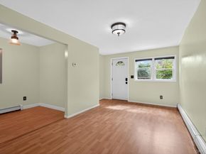 2084 Washington Street, Merrick NY 11566