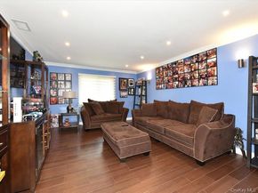 120 Estate Drive, Jericho NY 11753