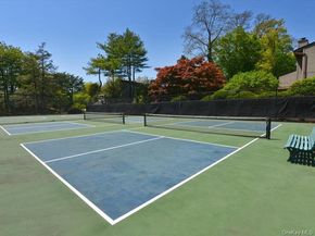120 Estate Drive, Jericho NY 11753