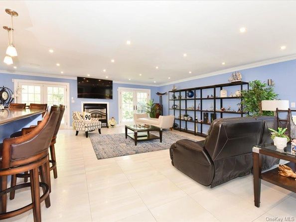 120 Estate Drive, Jericho NY 11753
