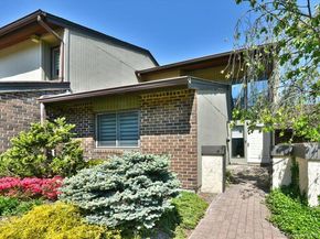 120 Estate Drive, Jericho NY 11753