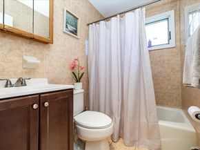 212 Gordon Avenue, Westbury NY 11590