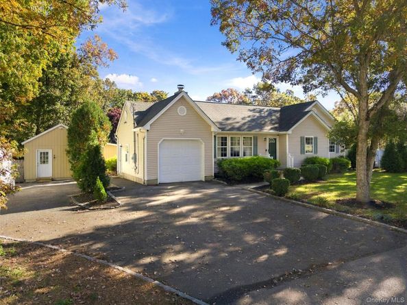 133 Oakland Avenue, Miller Place NY 11764
