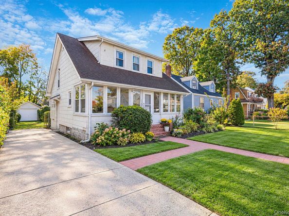 45 Hudson Avenue, Roosevelt NY 11575
