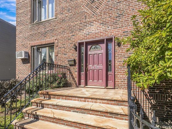 6409 Catalpa Avenue, Ridgewood NY 11385