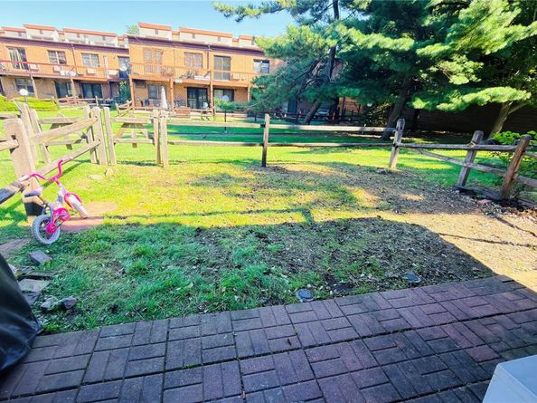 12135 5th Avenue 3, College Point NY 11356