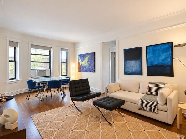 31 Pondfield Road West 51, Bronxville NY 10708