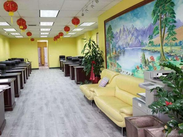 7405 18 Avenue, Brooklyn NY 11204