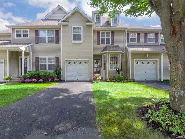 29 Avery Court, Nesconset NY 11767