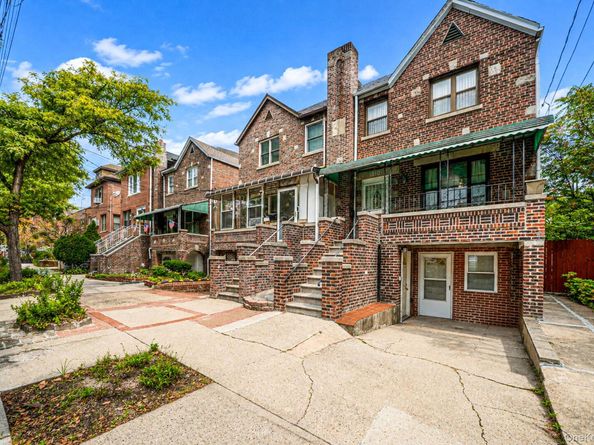 1610 Paulding Avenue, Bronx NY 10462