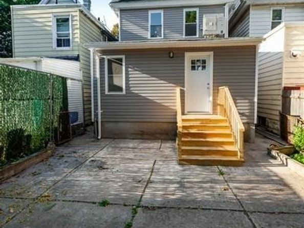 10418 89th Avenue, Richmond Hill NY 11418