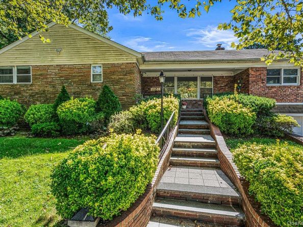 217-06 Stewart Road, Oakland Gardens NY 11364