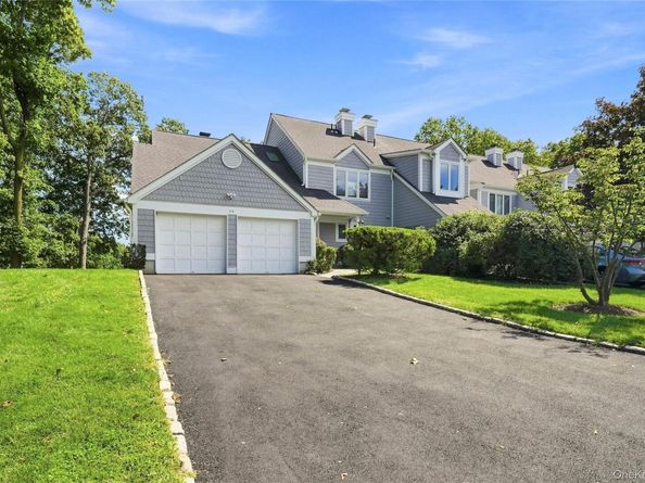 24 Oakcrest Lane, Hastings-on-Hudson NY 10706