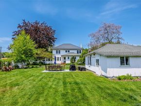 119 Hubbard Avenue, Riverhead NY 11901