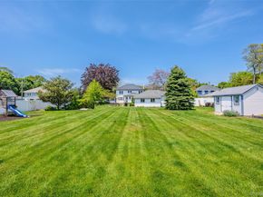 119 Hubbard Avenue, Riverhead NY 11901