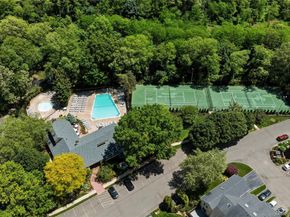44 Hidden Ridge Drive, Syosset NY 11791