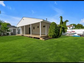 170 W 9th Street, Deer Park NY 11729