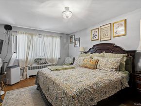 1020 E 213th Street, Bronx NY 10469