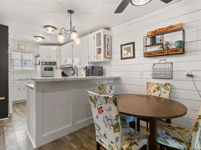 14 Plain Street, Lindenhurst NY 11757