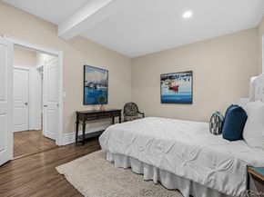 10 Harby Drive, Huntington NY 11743