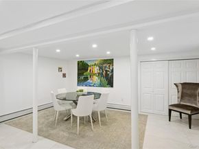821 Longview Avenue, North Woodmere NY 11581