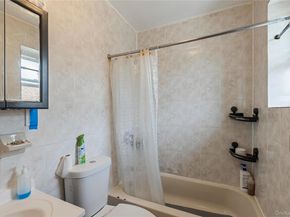 9552 112th Street, Richmond Hill S. NY 11419