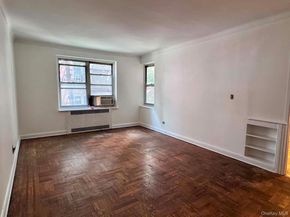 143-07 Sanford Avenue 3J, Flushing NY 11355