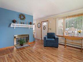 4 Water Lane N, Levittown NY 11756