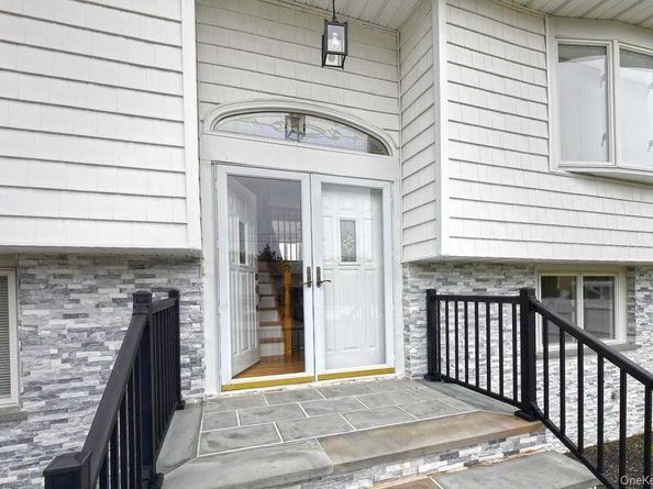 107 Beverly Road, Massapequa NY 11758