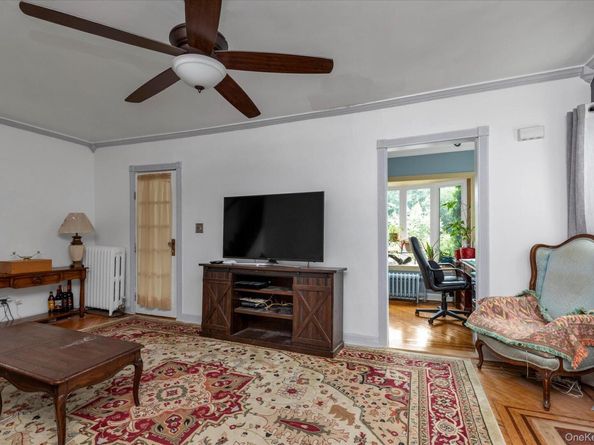 10414 212th Street, Queens Village NY 11429