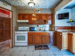 22326 112th Avenue, Queens Village NY 11429