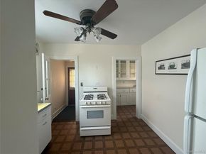26 Rockland Place, New Rochelle NY 10801
