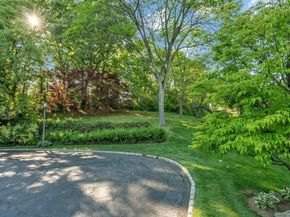 177 Gannet Court Belaire, Manhasset NY 11030