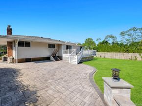 3 Bayberry Drive, Saint James NY 11780