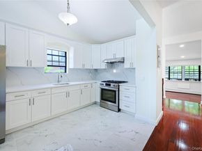 408 121st Street 26, Flushing NY 11356