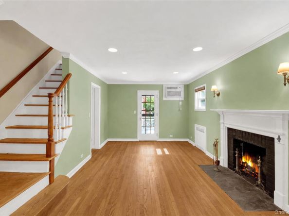 19 aka 29 The Crossway, Yonkers NY 10701