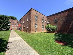 1555 Central Park Avenue H2, Yonkers NY 10710
