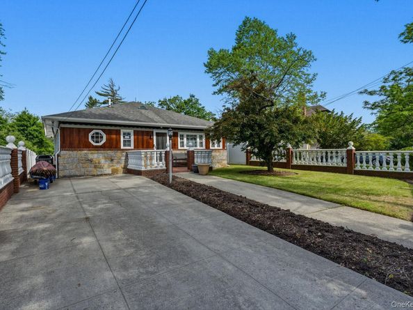 1142 BAY 25TH Street, Queens NY 11691